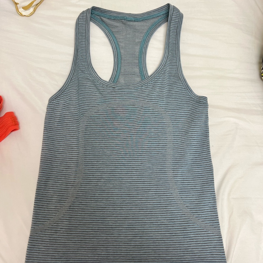 Lululemon race length swiftly tank top